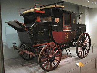Royal Mail Coach via Wikimedia Commons